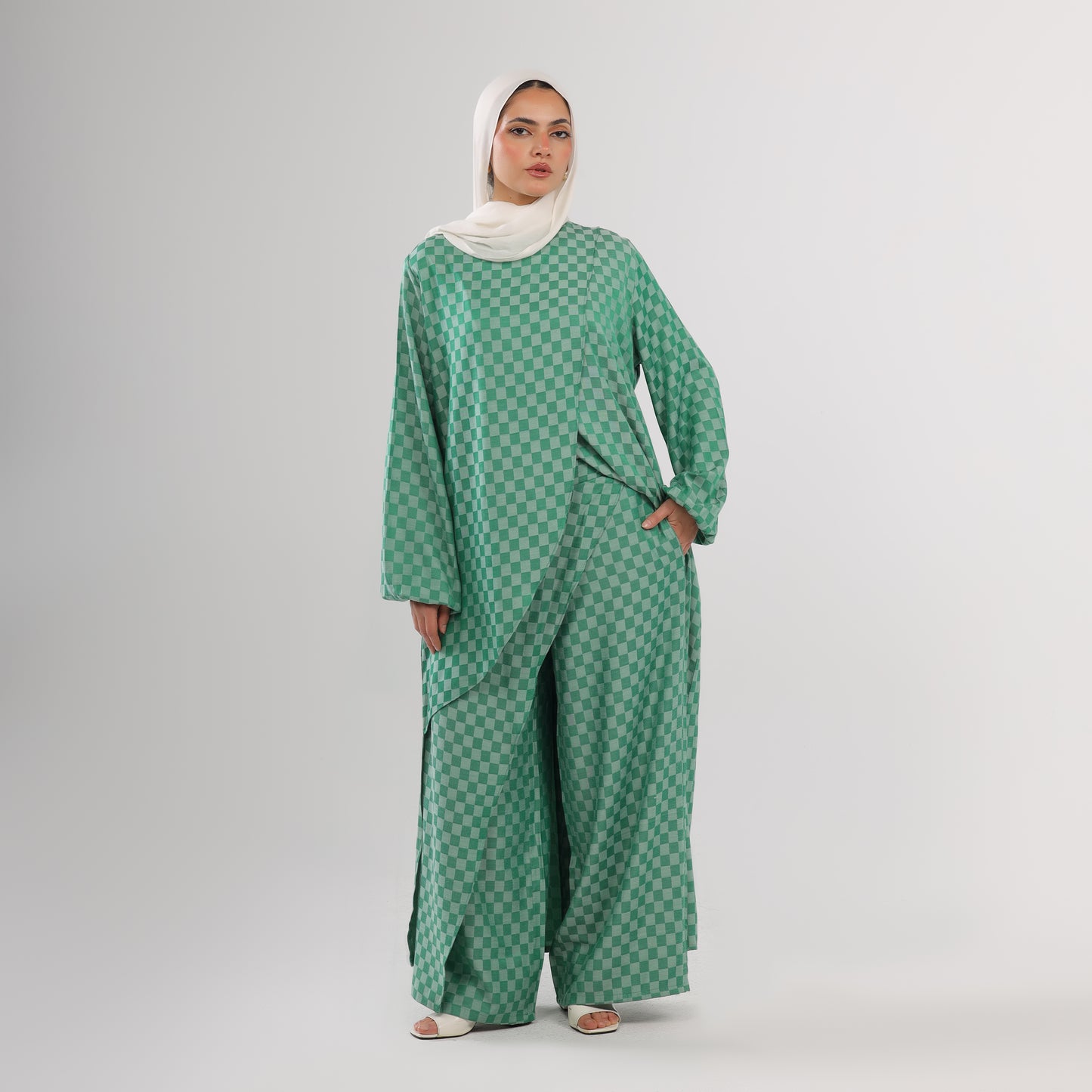 Caro suit